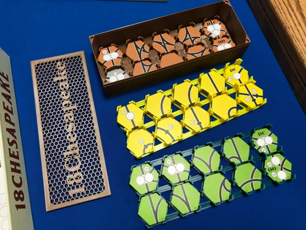 18Chesapeake Board Game Storage