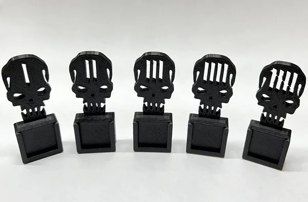 Enemy Screen-Top Initiative Trackers with Label Slots