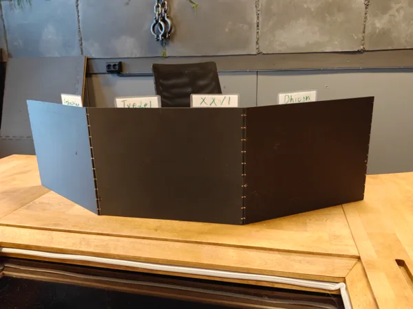 Magnetic DM / GM Screen with initiative trackers