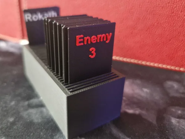Initiative tracker stand