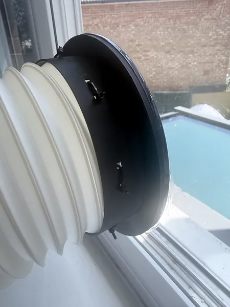 Magnetic Ring system for Air Conditioner exhaust