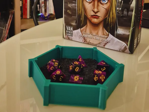 Hexagonal Dice Tray