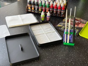 Army Painter Wet Palette & Collapsing Brush Stand