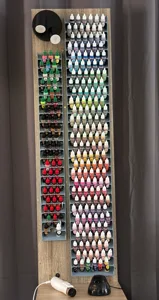 Paint Rack für eine Wandmontage