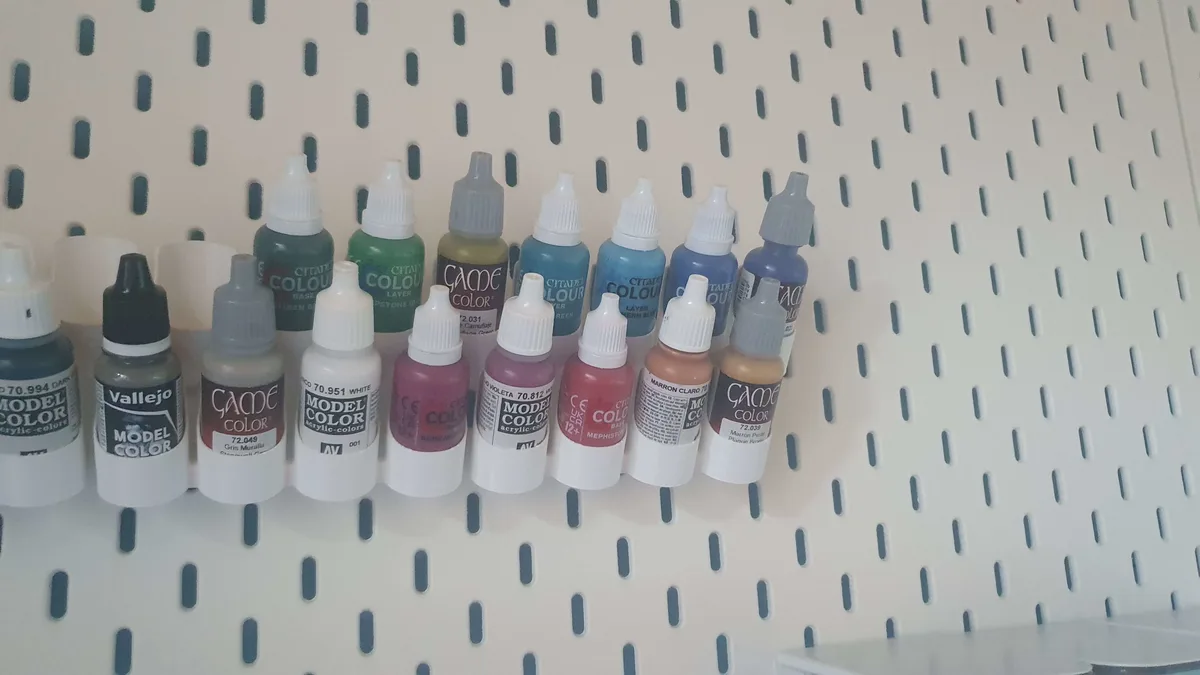 IKEA Skadis Pegboard - Paint Bottle Holder for 20ml bottles