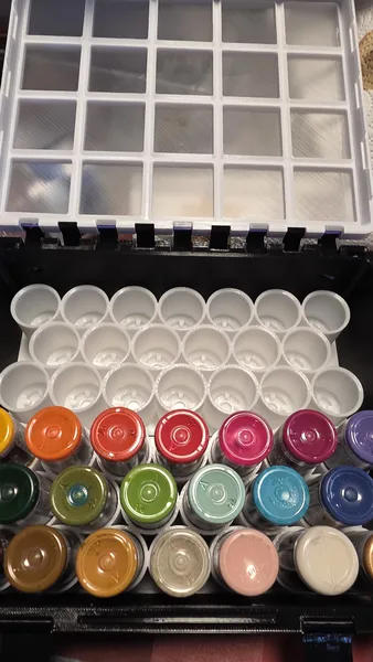 Gridfinity Agnostic Paint Bottle Holder (2×5) – Vallejo, AK, Warpaints & More