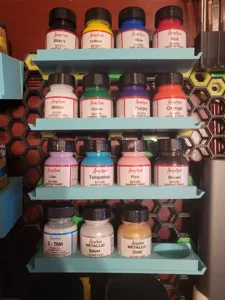 HSW Angelus paint bottle holder