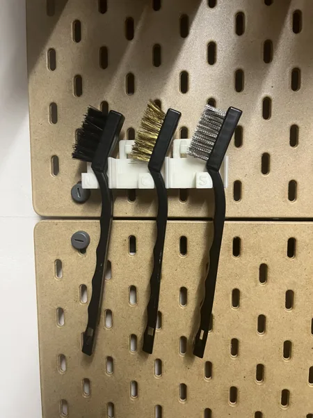Skadis Wire Brush Holder