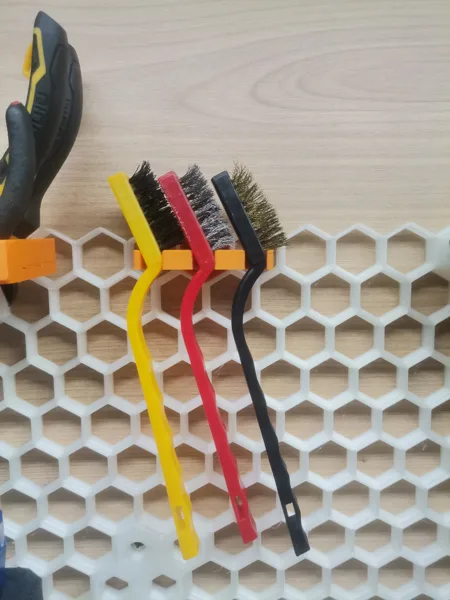 Brush holder
