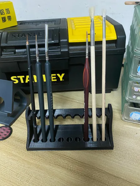 Brush holder