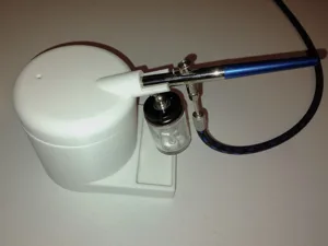 Air Brush Holder / Cleaner