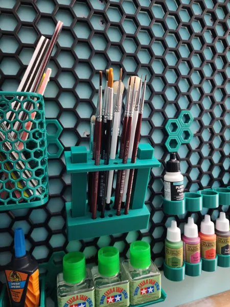 Honeycomb Wall Brush Holder