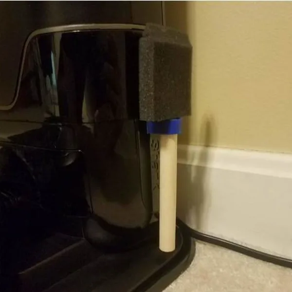 Foam Brush Holder