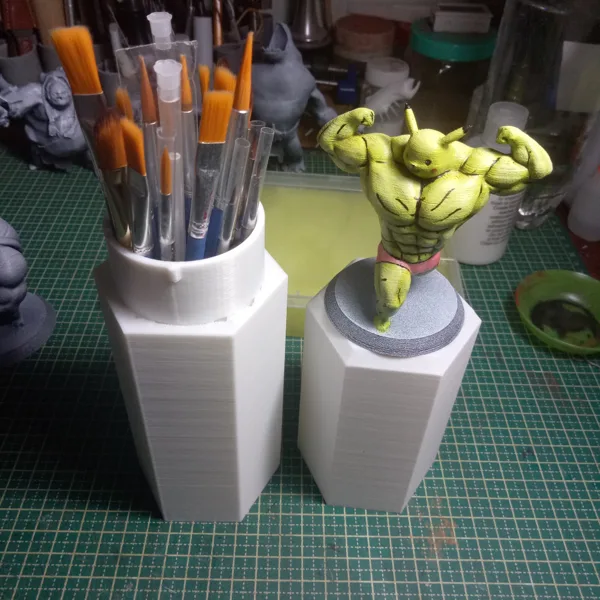 Brush Holder( with locking mechanism)