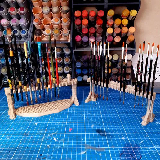 Brush holder