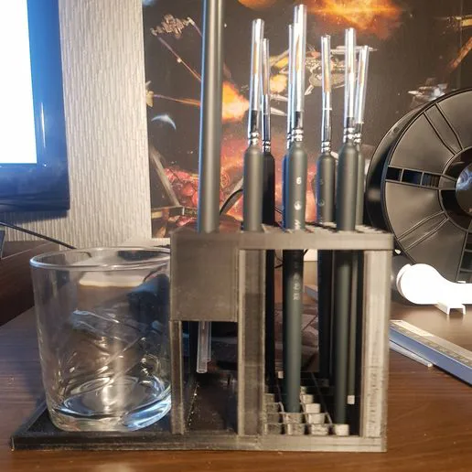 Brush holder