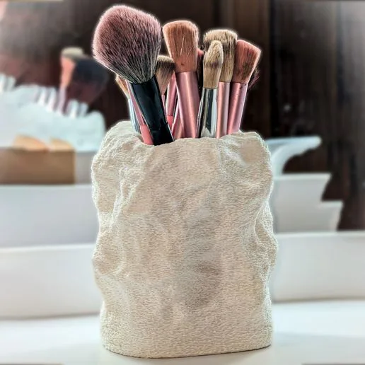 Brush holder