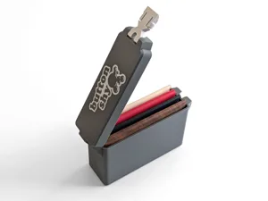 Button Shy - 3-4 Wallet Game Bin