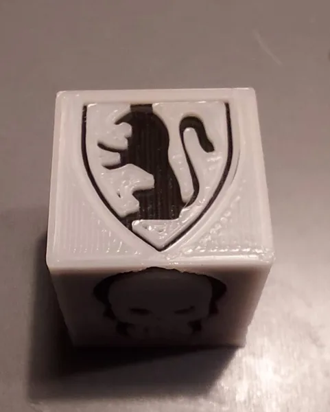 HeroQuest Dice (multi-colored)