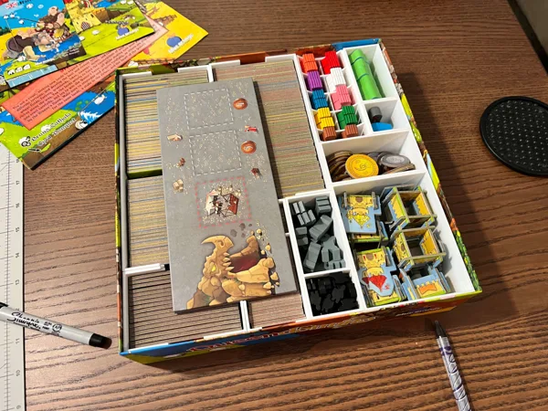 Queendomino insert
