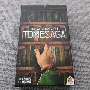 The West Kingdom: Tomesaga - Box Insert for sleeved cards