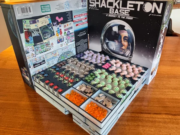 Shackleton Base Deluxe Insert (1.1)