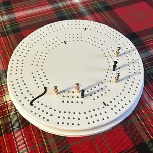 Three-player Cribbage Board