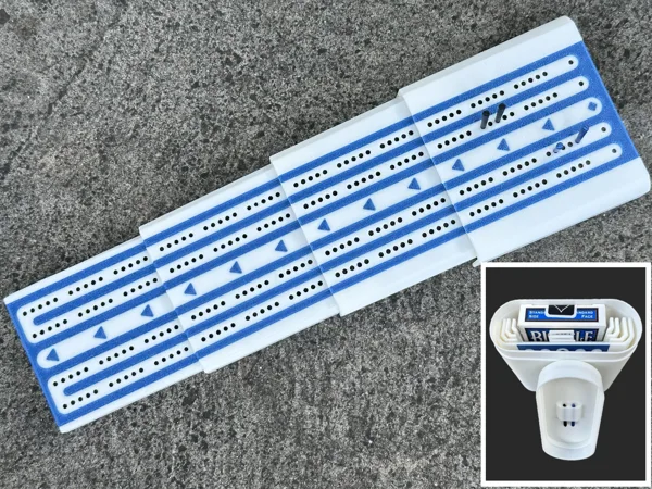 Stacking travel cribbage set
