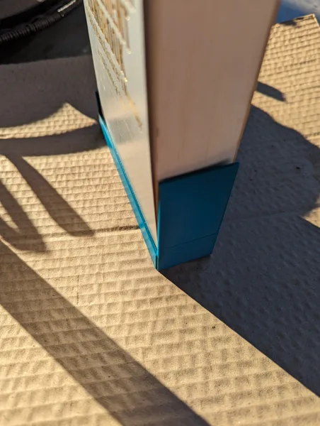 Paperback book holder