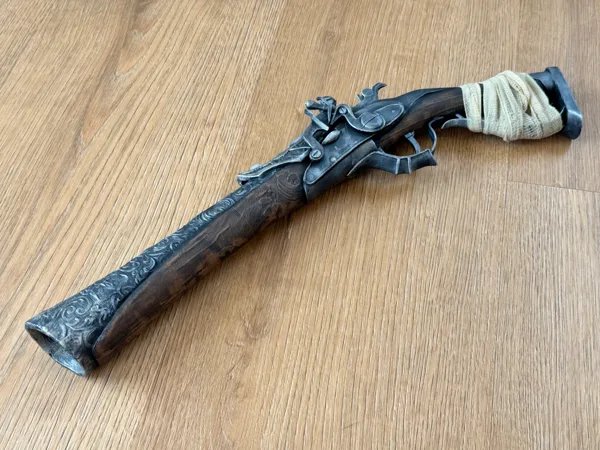Hunter Pistol - Bloodborne