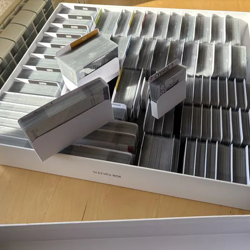 Primal The Awakening Sleeves Box organizer