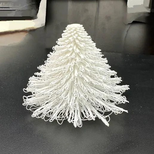 Evergreen Tree - PRINT WITOUT SUPPORTS!