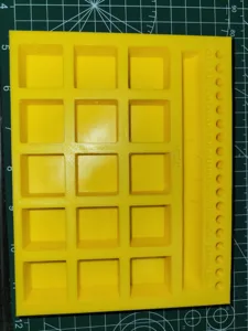 1/4 oz. Testor square bottle tray w/15 spots