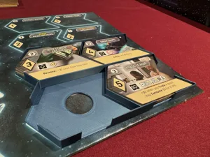 New Frontiers tray with notches