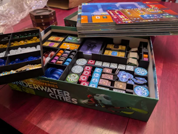 Underwater Cities Insert (with all expansion) + Geekup Bits Mod + Sleeved