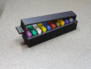 Blade Fuse Holder with snap lid