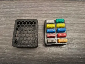 Little box for mini fuse