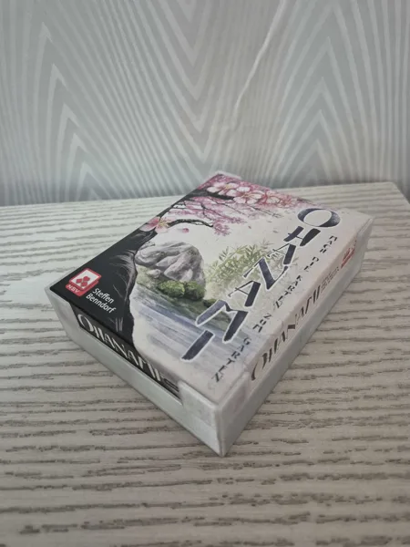 Ohanami storage box for sleeved cards (uses the original lid)
