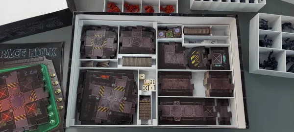 Storage Insert compatible with Space Hulk, for normal sized printers