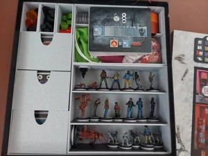 Storage Insert compatible with The Thing: The Boardgame