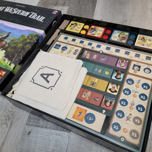 Great Western Trail New Zealand insert / box organizer with individual player trays (supports sleeved cards)