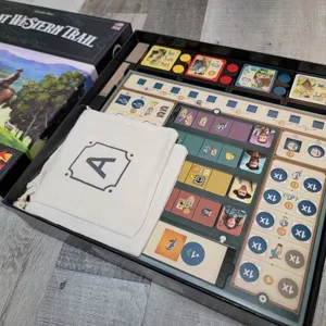 Great Western Trail New Zealand insert / box organizer with individual player trays (supports sleeved cards)