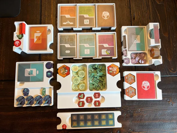 On Mars Alien Invasion Insert / Organizer
