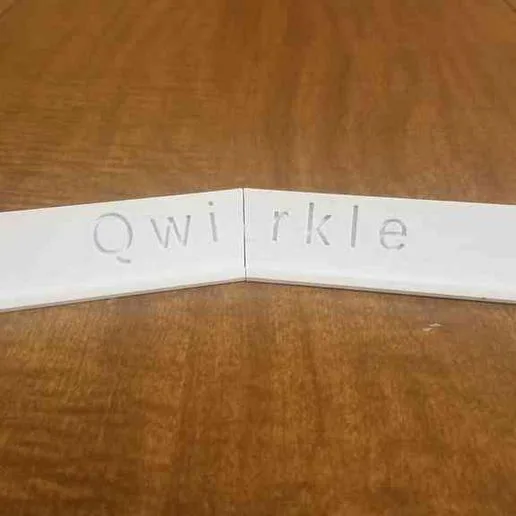 Qwirkle Travel Tile Holder
