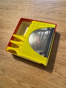 Cockroach Poker Sleeved Insert