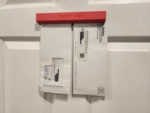 #0187 "Gravity Bar" Sheet Hanger - Posters, Pictures, Mail, and more! [Multiple versions published]