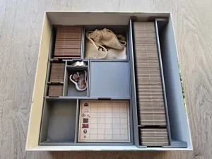 In the Footsteps of Darwin + Correspondence expansion insert