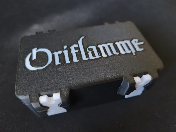 Oriflamme travel box - SnapLock version