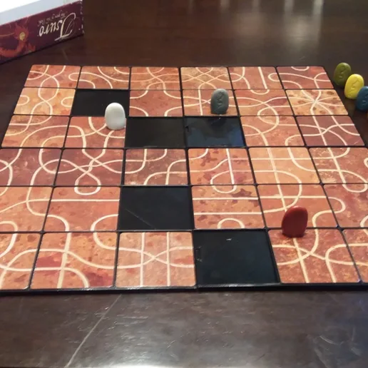 Tsuro Game Board