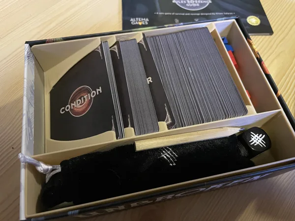 Insert for the game Unbroken